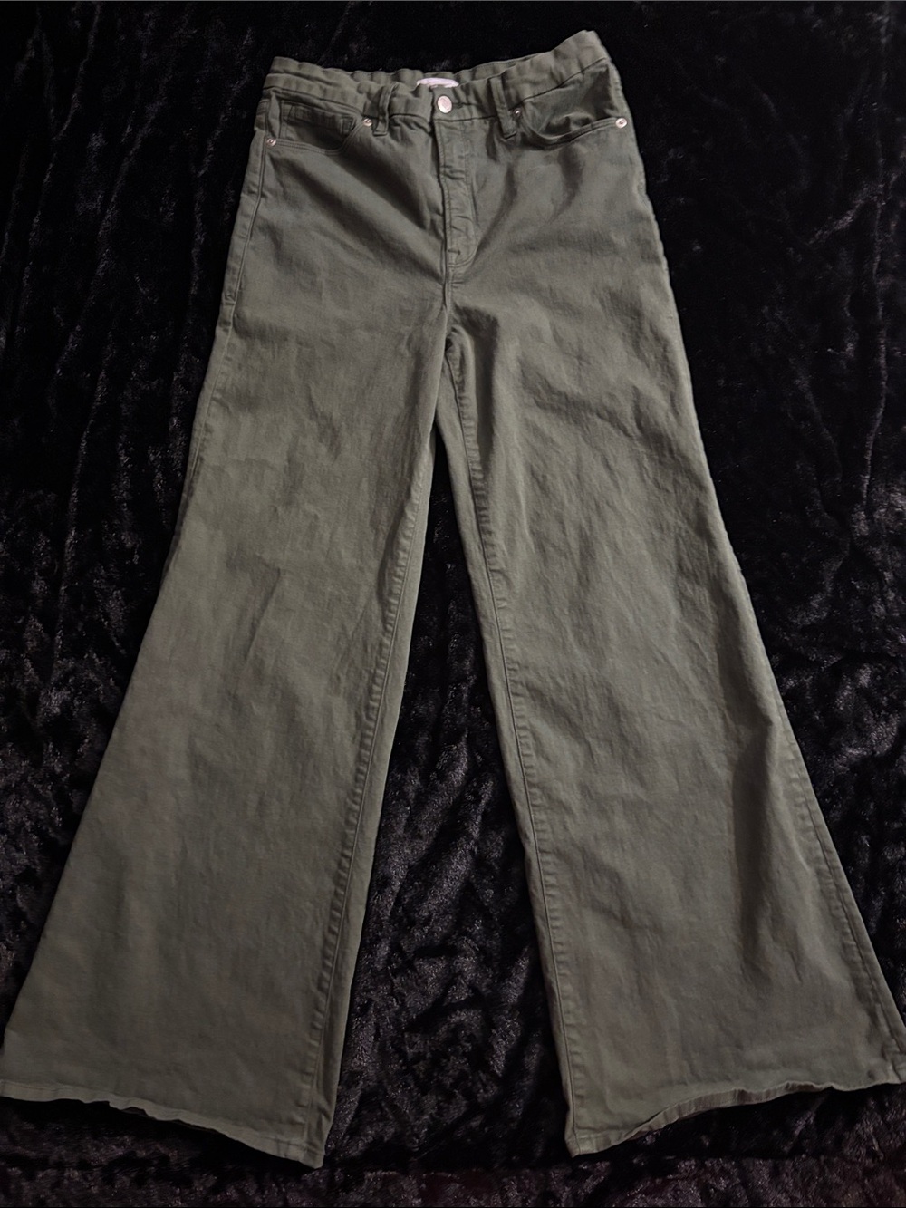 Good American Good Waist Palazzo Jeans - Picture 2 of 5